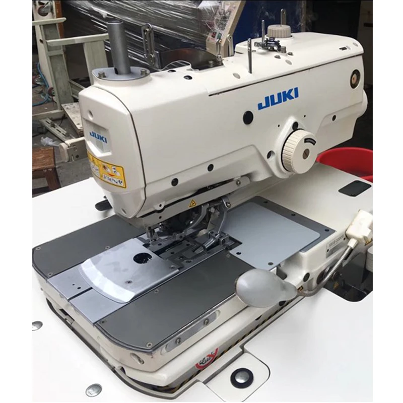 Used JapanJuki 3200 Computer-controlled Eyelet Buttonholing Machine Button Hole Sewing Machine