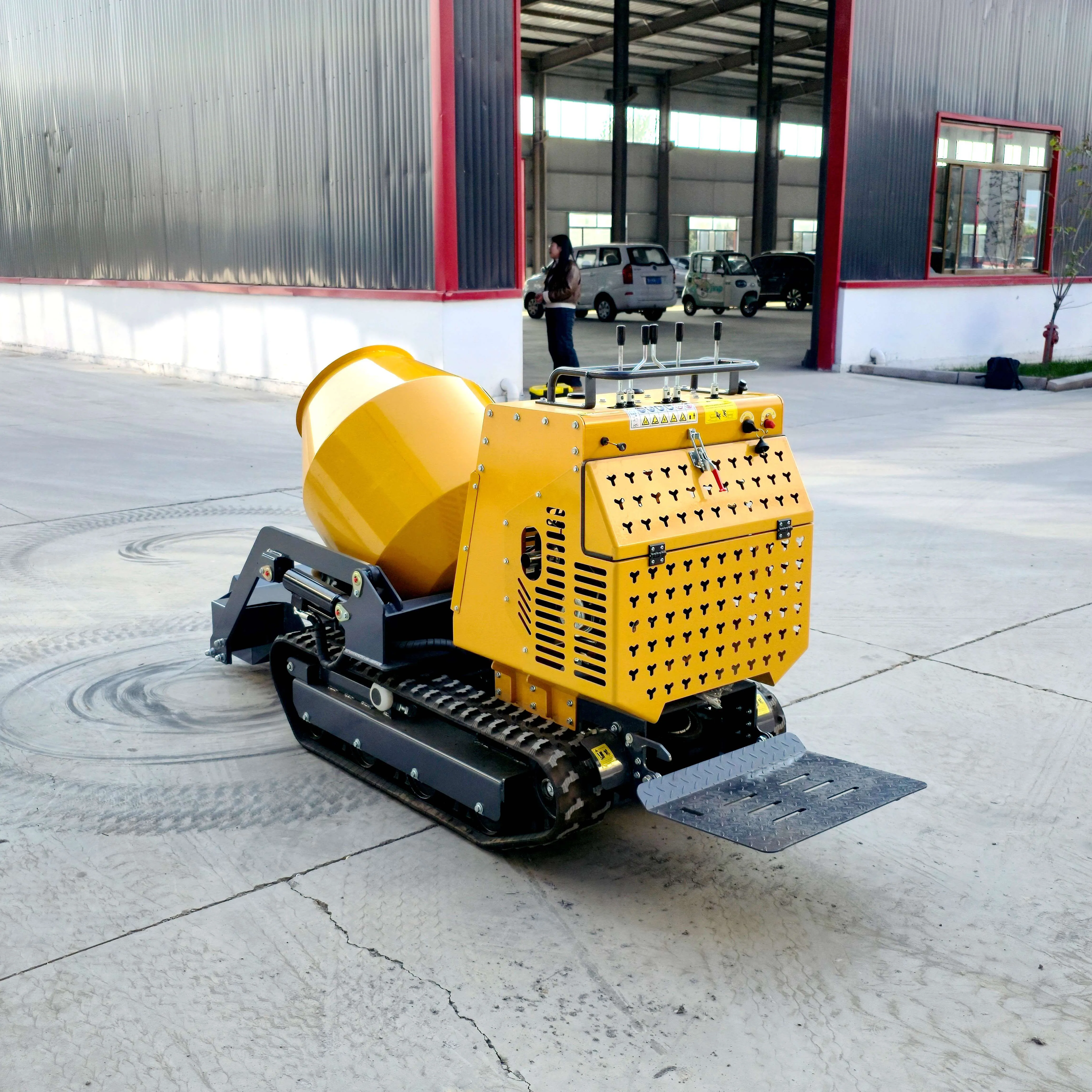 Selbstfahrender Kettenbetonmis – Concrete Mixer Machine Bewertung und Preis