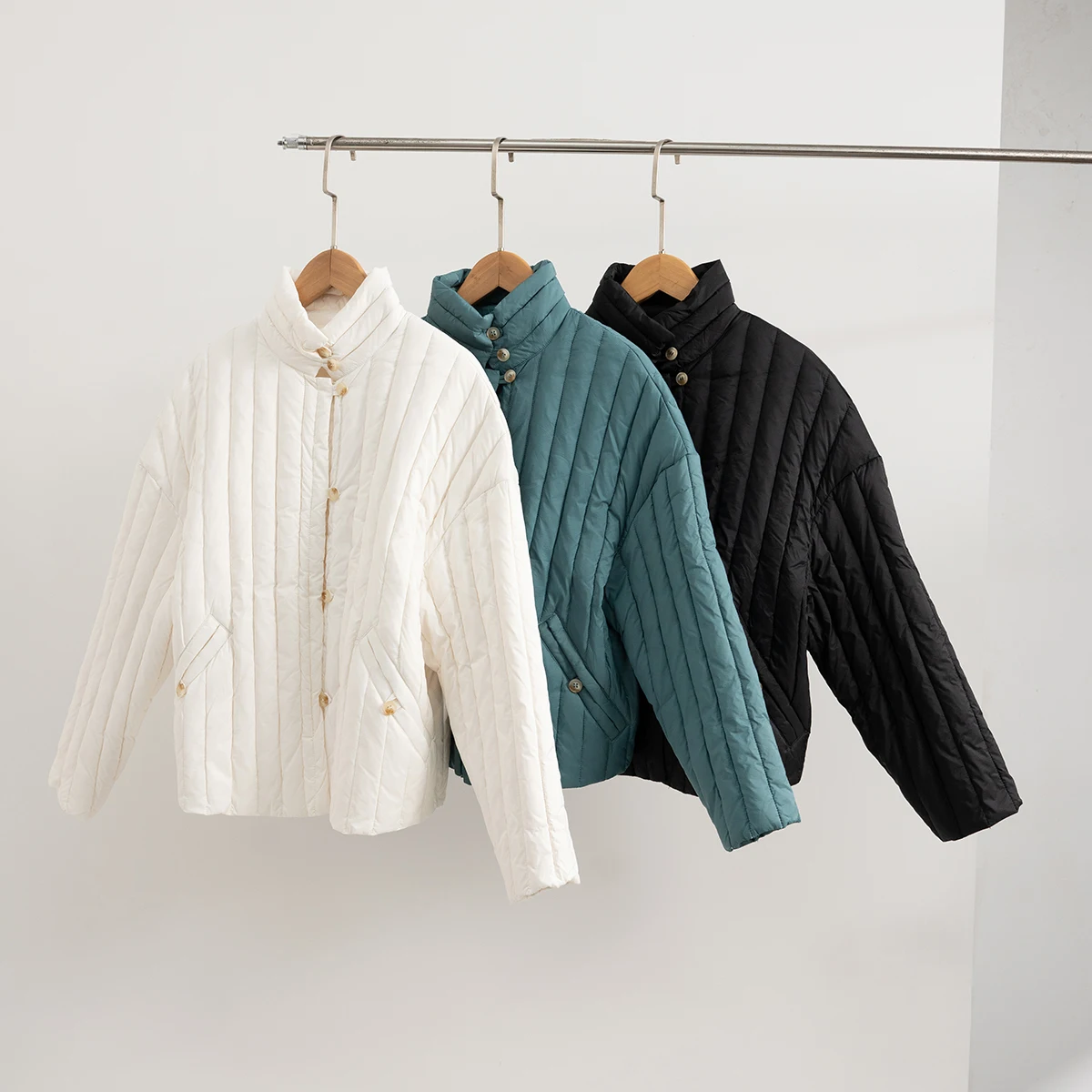 version-large-couleur-pure-duvet-jaet-grand-moelleux-blanc-du-plume-design-sens-pring-motif-manteau-d'hiver-pour-les-femmes