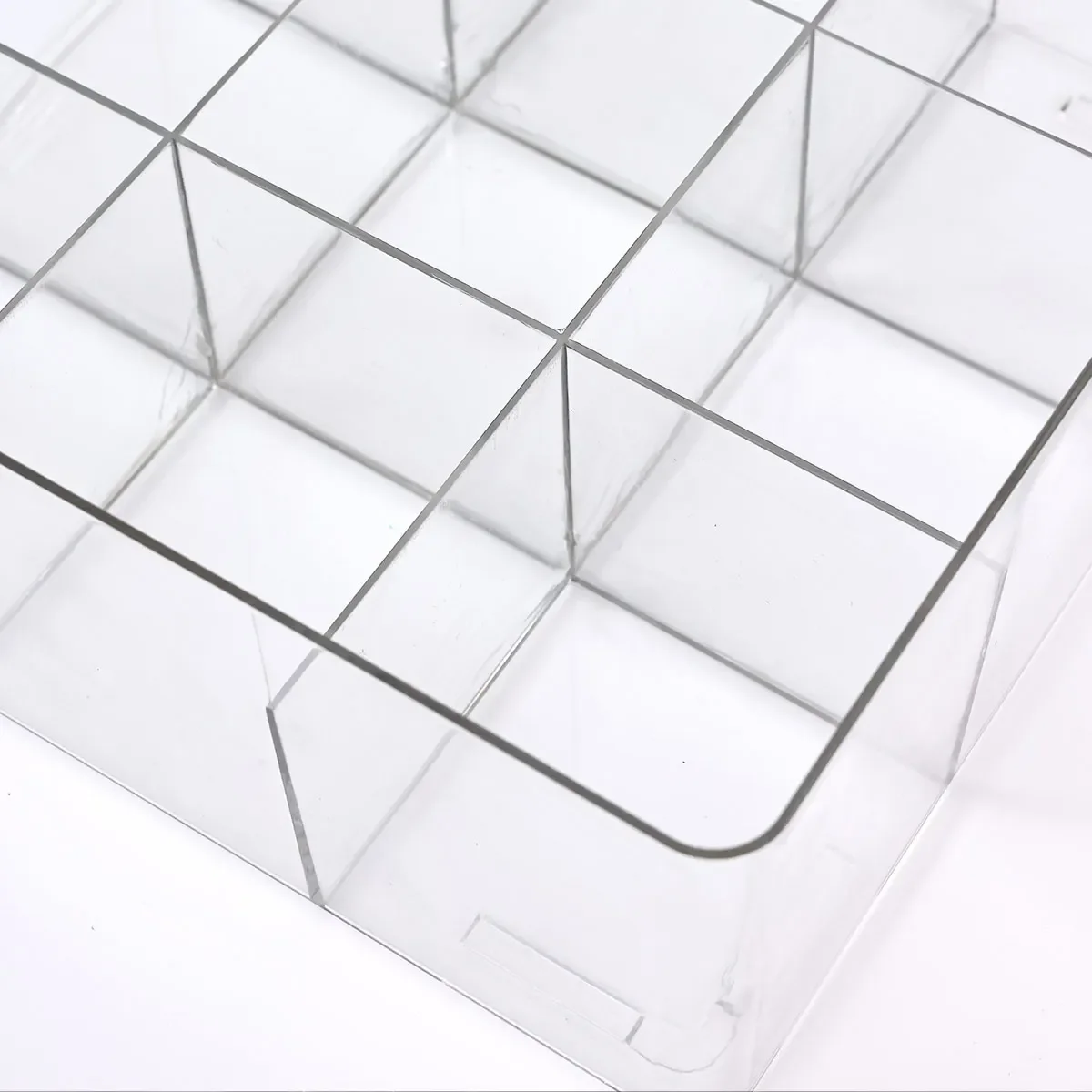 Transparente Nagellack-Aufbewahrungsbox - Klappdeckel-Typ, geeignet für Lippenstift, Parfüm, Essenz, 9-Fächer-Schmuckbox mit großer Kapazität – Detail 2