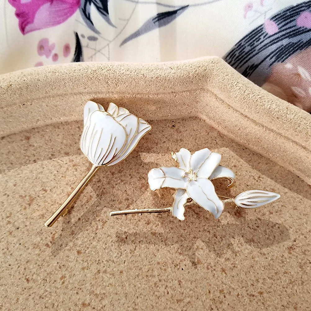 

5pcs Fashion Scarf Brooches Alloy Flower Pins for Clothes Bags Stylish Accessories Valentine Gift Christmas Present