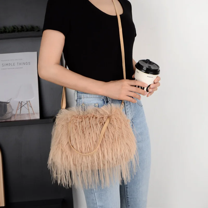 

Сумки через плечо Сумки через плечо Осень и зима Шерстяная сумка большой вместимости Портативная большая сумка Женские сумки