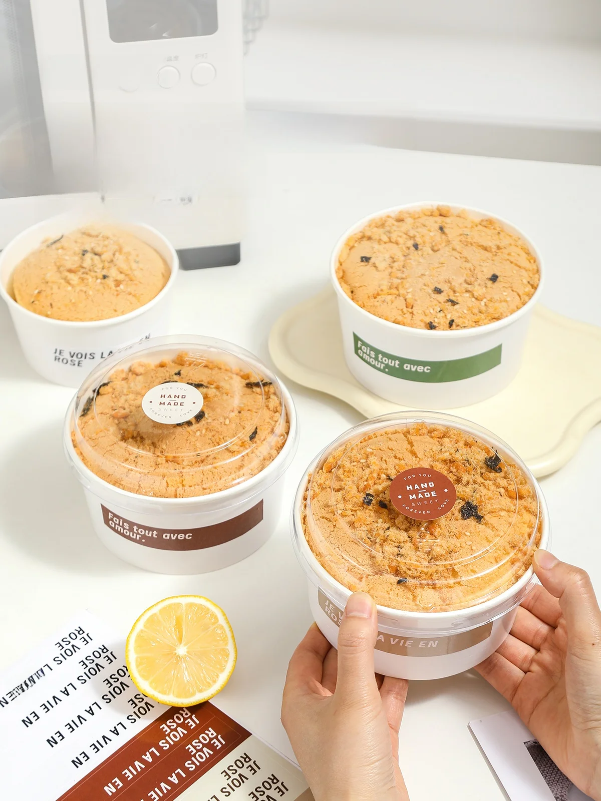 Disposable Paper Bowl for Chiffon Cake Baking 6 Inch 4 Pieces Household High Temperature Resistant Paaging Paper Box