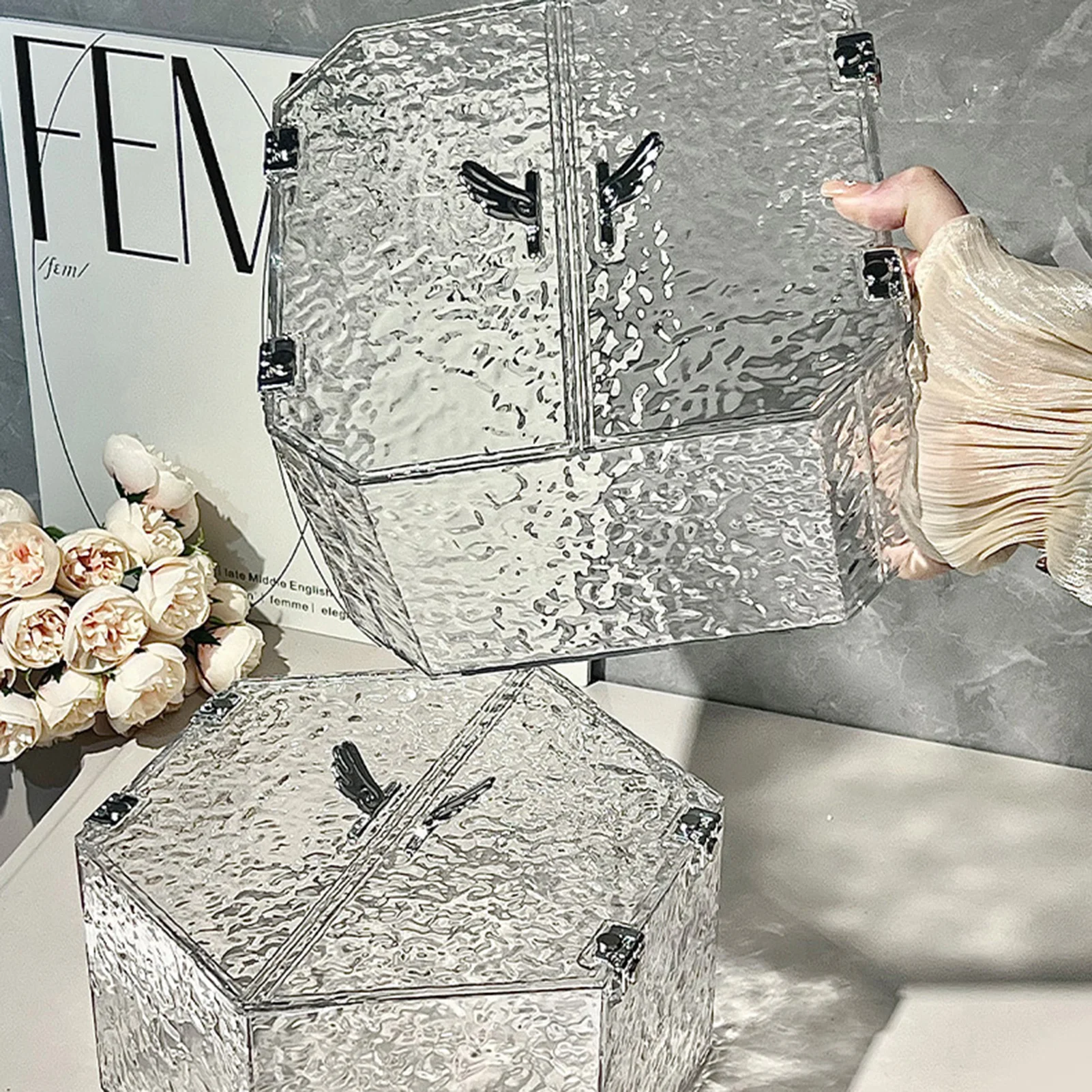 

Bathroom Desktop Organizer Box Exquisite Transparent Acrylic Storage Box With Small Wings For Hairpin Jewelry Cosmetic Makeup