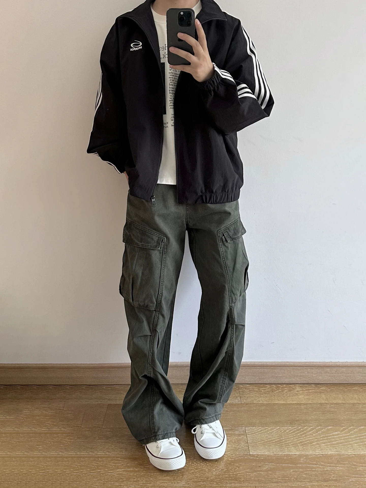 

Military een Folded Paratrooper Work Pants Men's Straight Leg Large ket Casual Flared Jeans Autumn Seasonal Wear