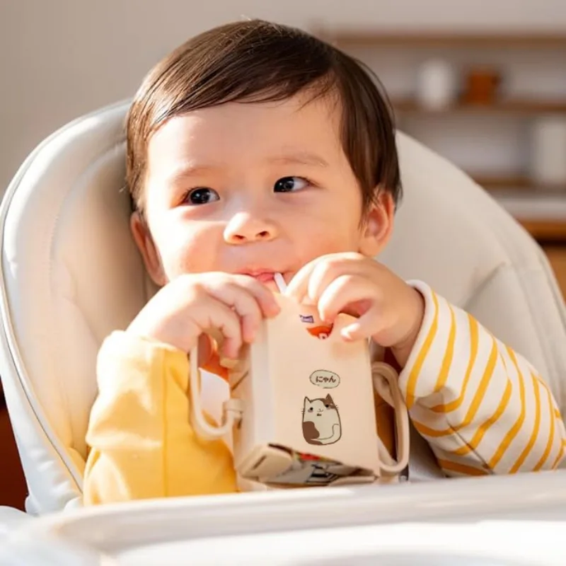 

Squeeze Proof Flipping Holder for Food Pouches & Juice Boxes Universal Multipurpose Design Prevent Messes & Support Self-Feeding