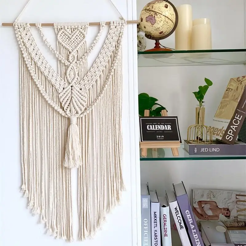 Macrame Wall Hanging with Tassel Love Heart Pattern Cotton Woven Tapestry for Home Decor Bedroom Decoration Housewarming Gift