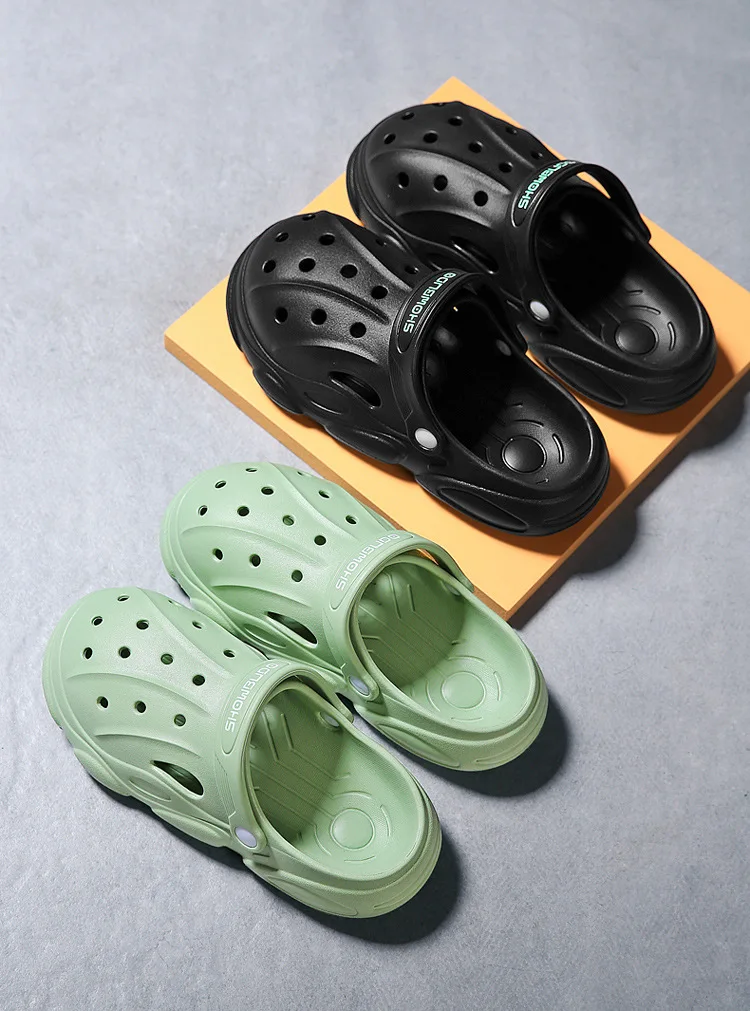 2023 New Parent Children Women Men Kids Mules Clogs Summer Garden Beach Slippers Sandals Cave Hole Baby Shoes For Boys Girls