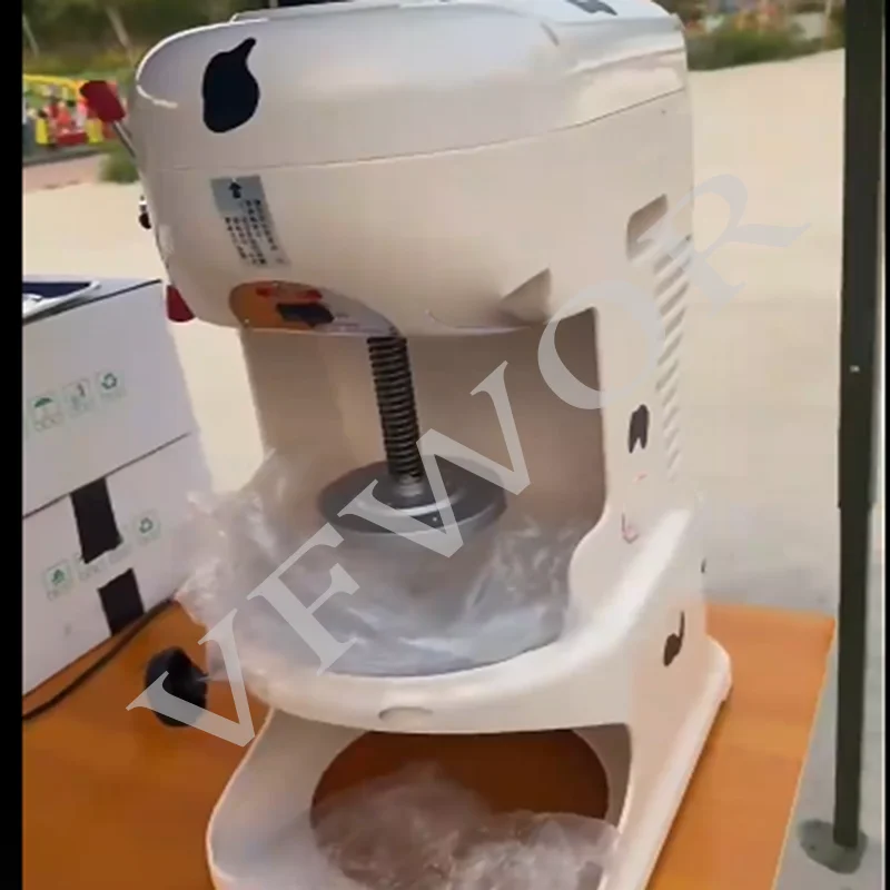 New Automatic Commercial Electrical 220V Snow Ice Shaver Machine / Snowflake Ice Machine