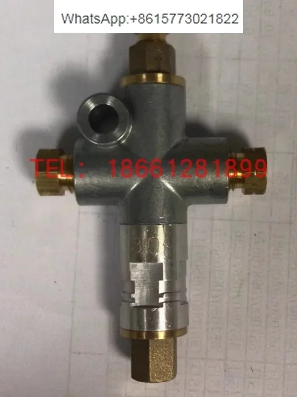 Nanjing BIJUR volumetric XJM quantitative oil injector quantitative oil discharge distributor 41823 25530