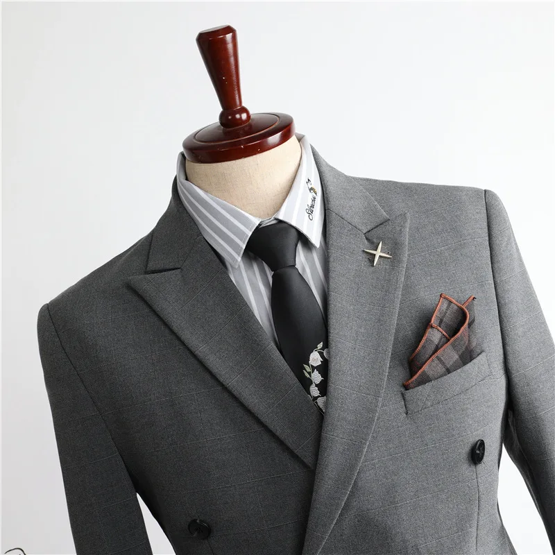 (53) Custom 2024 Suits for Men, Slim Fit, Stylish Grey Double-breasted Business Casual Wedding Dress