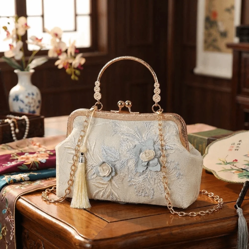 Vintage Embroidered Kiss Lock Handbag Small Square Top-Handle Floral Lace Evening Bag Tassel Chinese Style Pearl Chain Bag