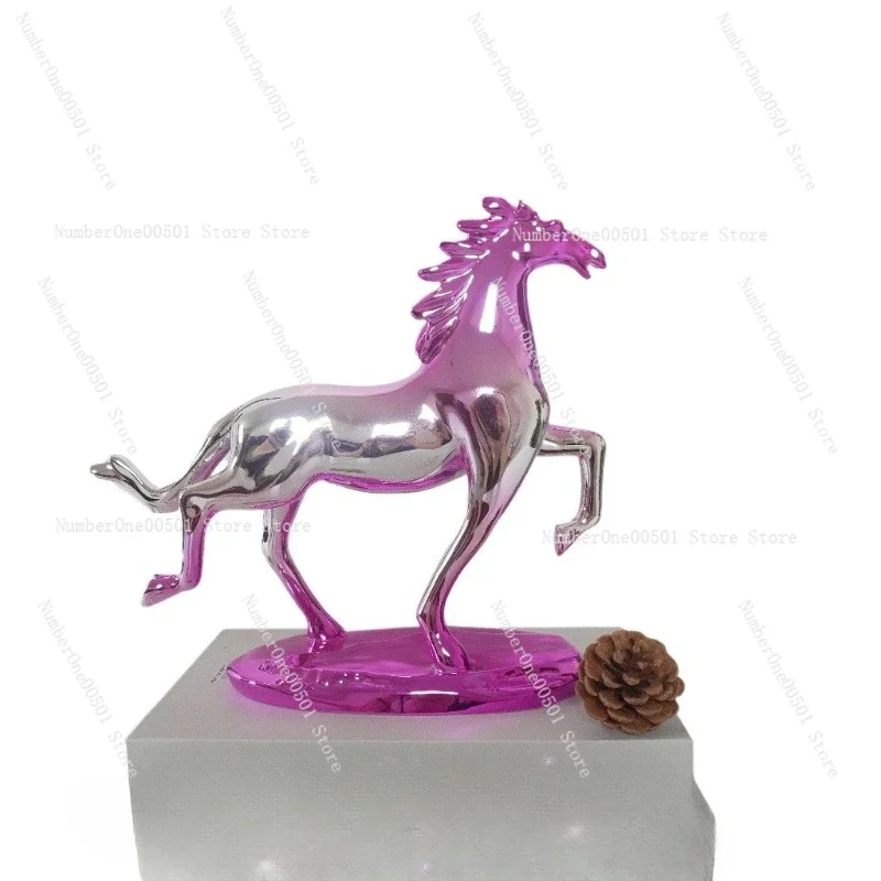 

Modern Luxury Horse Statue Gold Accent Office Desk Decor Success Symbol for Home Bar