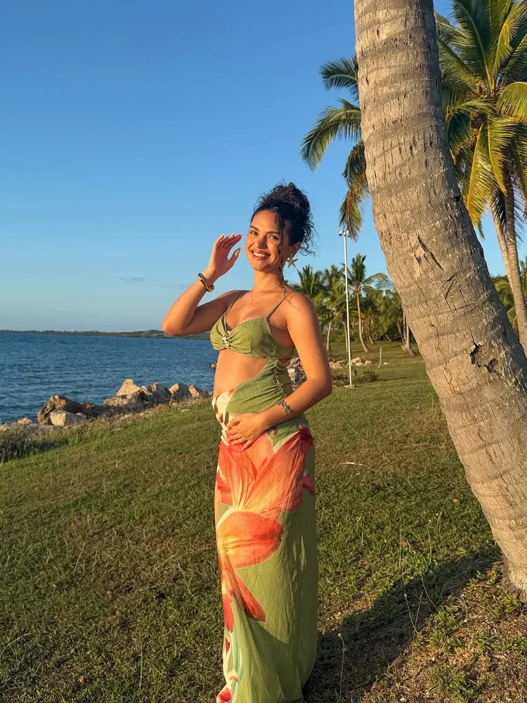 

Сексуальное платье-макси с цветочным принтом и бретелями, женское шикарное платье без рукавов с открытыми плечами, облегающее, для отпуска и пляжа