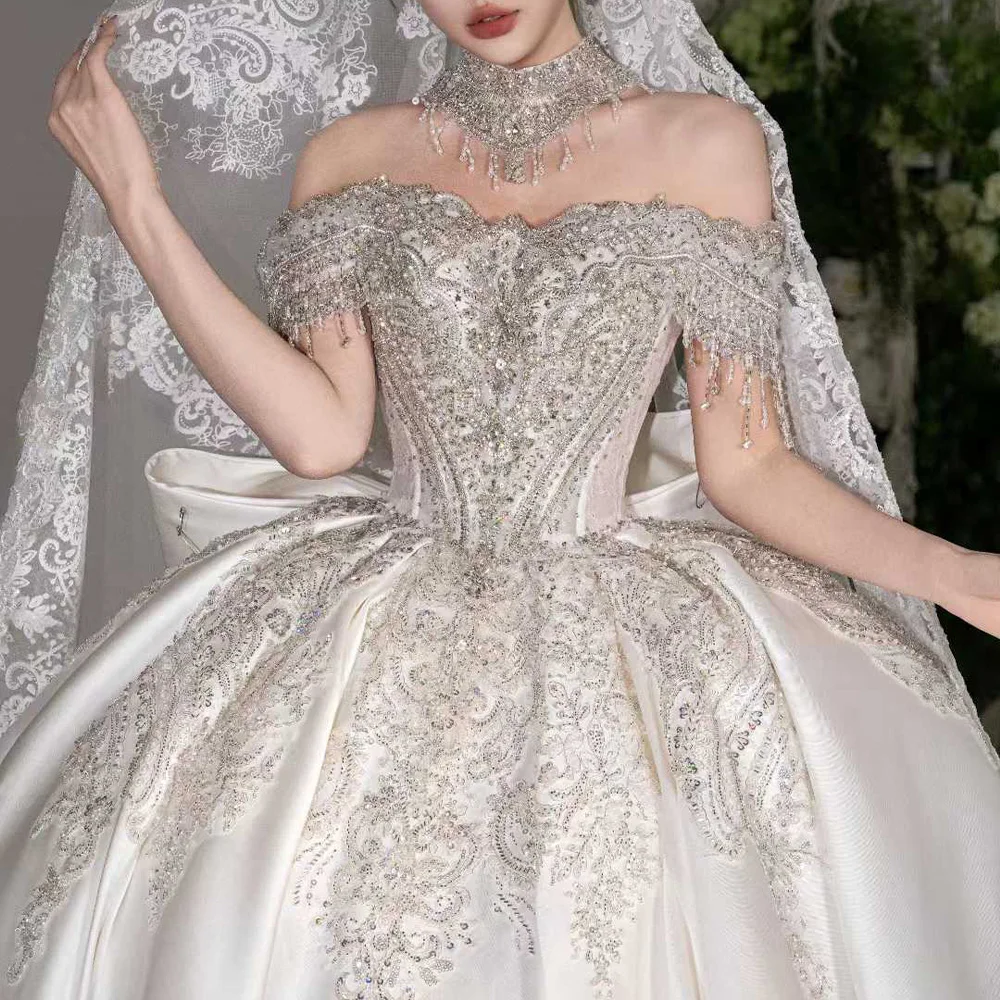 Elegant Off-The-Shoulder Sweetheart Wedding Dress Lace-Up Back Bow Embroidered Beading Customizable 2026 Style
