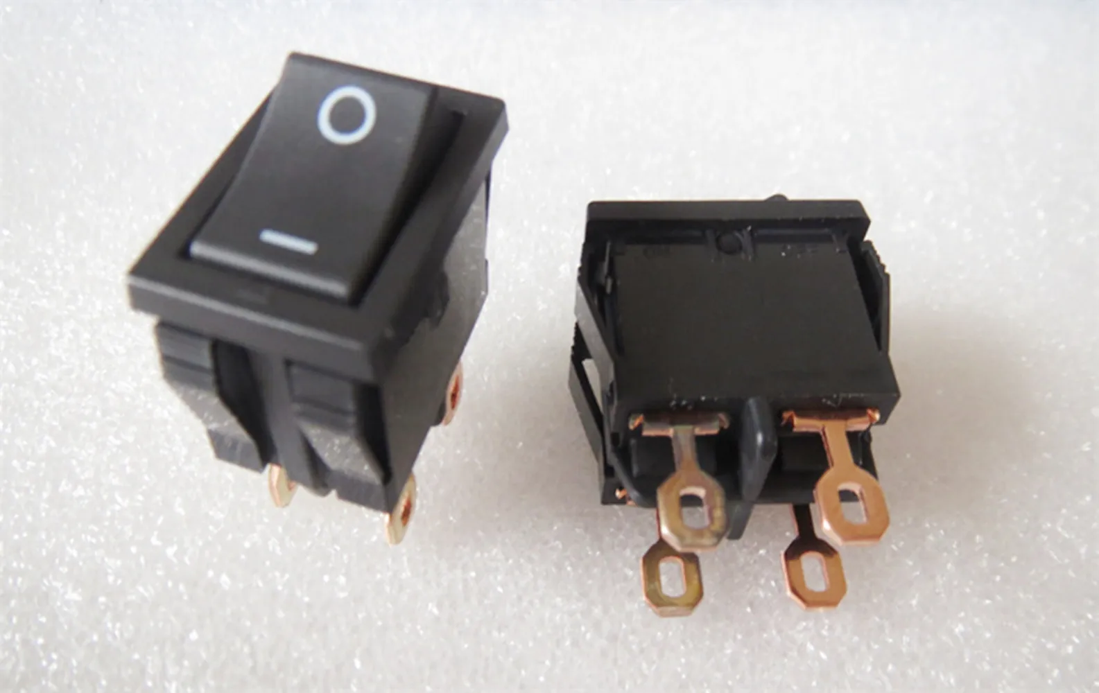 

Оригинальный новый 100% AJ7211BA AJ7212B кулисный переключатель 4-контактный 2-ступенчатый кулисный переключатель питания 10A