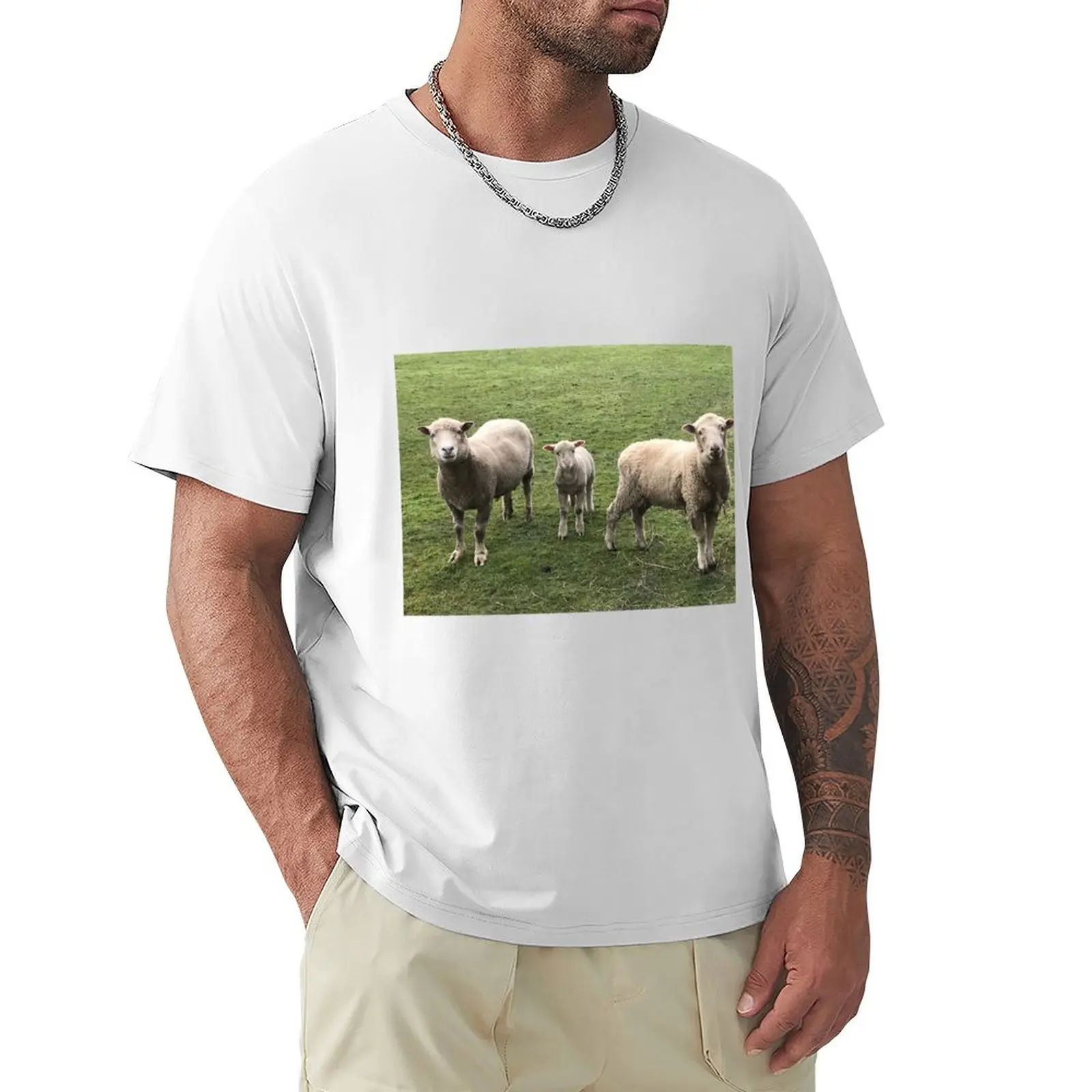 Here's looking at you! T-Shirt blanks cute clothes Men's cotton t-shirt