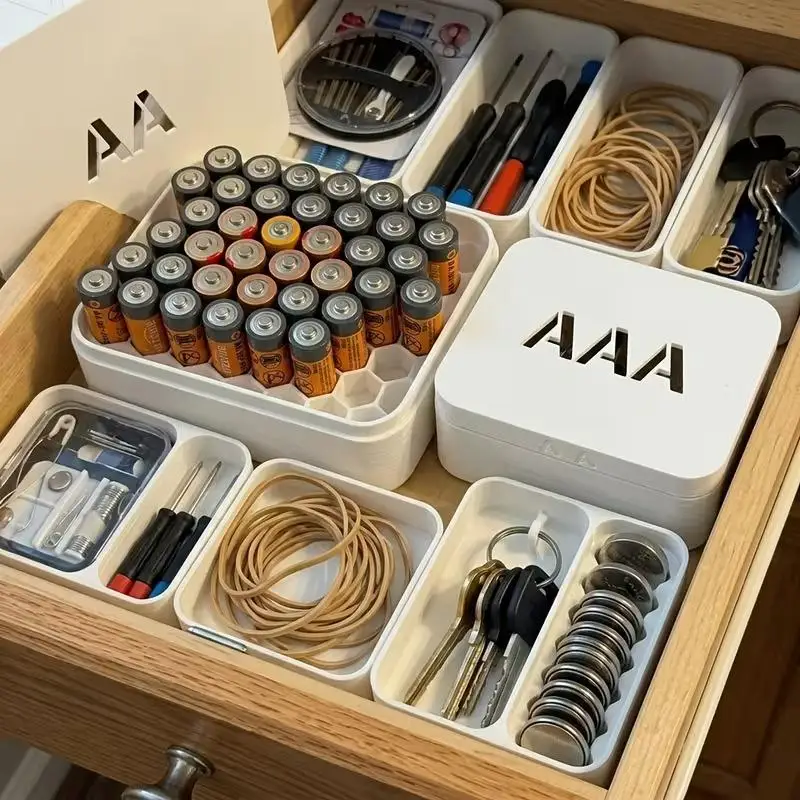 27-Fach-Aufbewahrungsbox für AA- und AAA-Batterien, Wabenförmiger Batterie-Organizer, Tragbarer Staubdichter Behälter mit Schutzdeckel – Detail 8