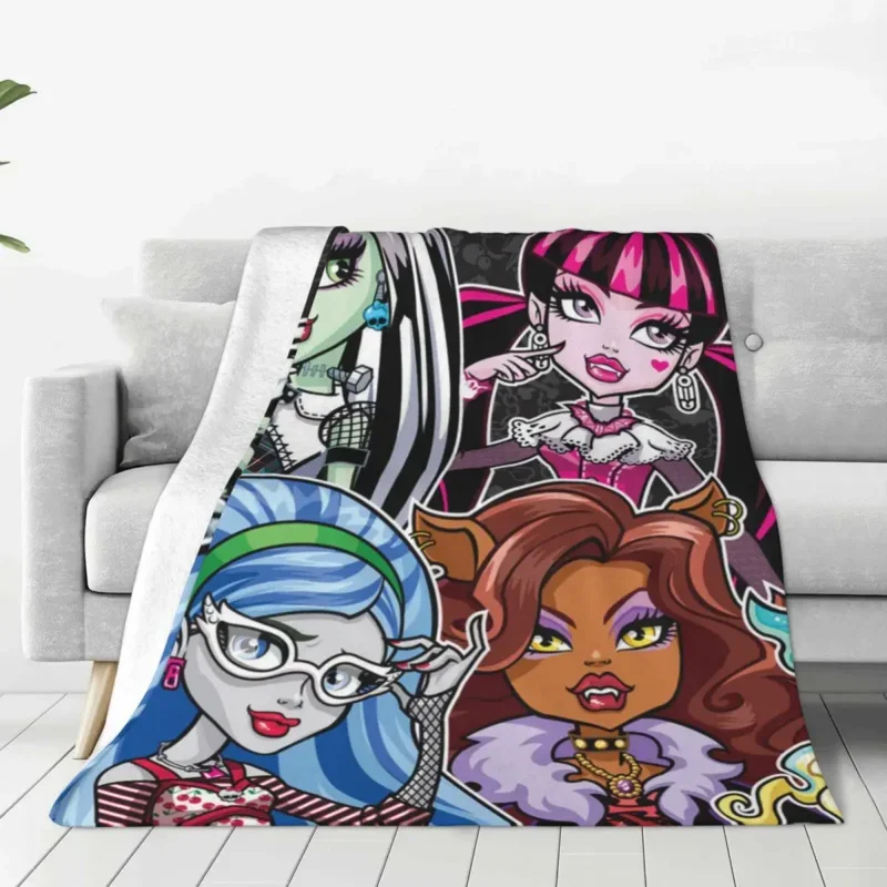 Monster High Anime Cartoon Blanket Cover Flannel Gothic Vampire Draculaura Ultra-Soft Throw Blanket for Home Couch Bedspread