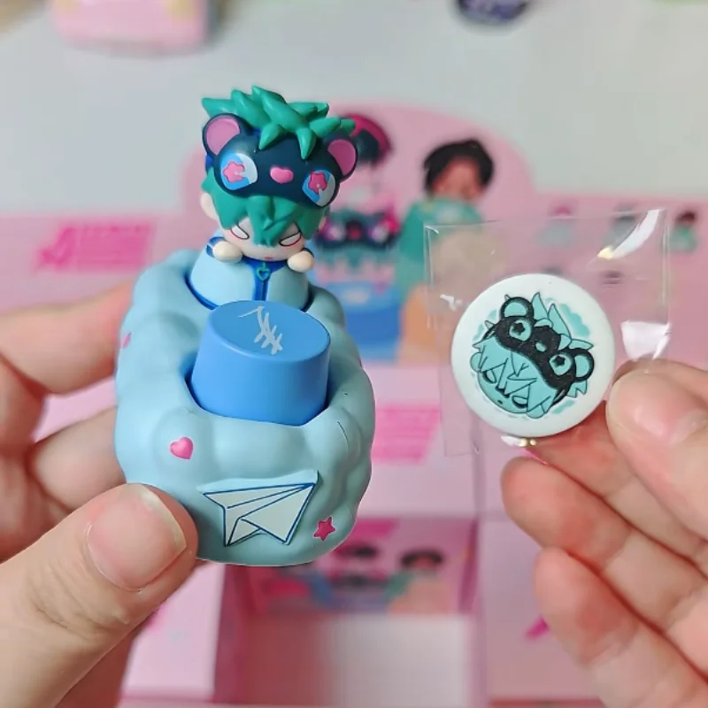 

Горячая подлинная Alien Stage Baby Series, механическая колпачок для ключей Ivan Till, слепая коробка, модная игрушка, периферийный продукт, Рождественский подарок для девочек и мальчиков