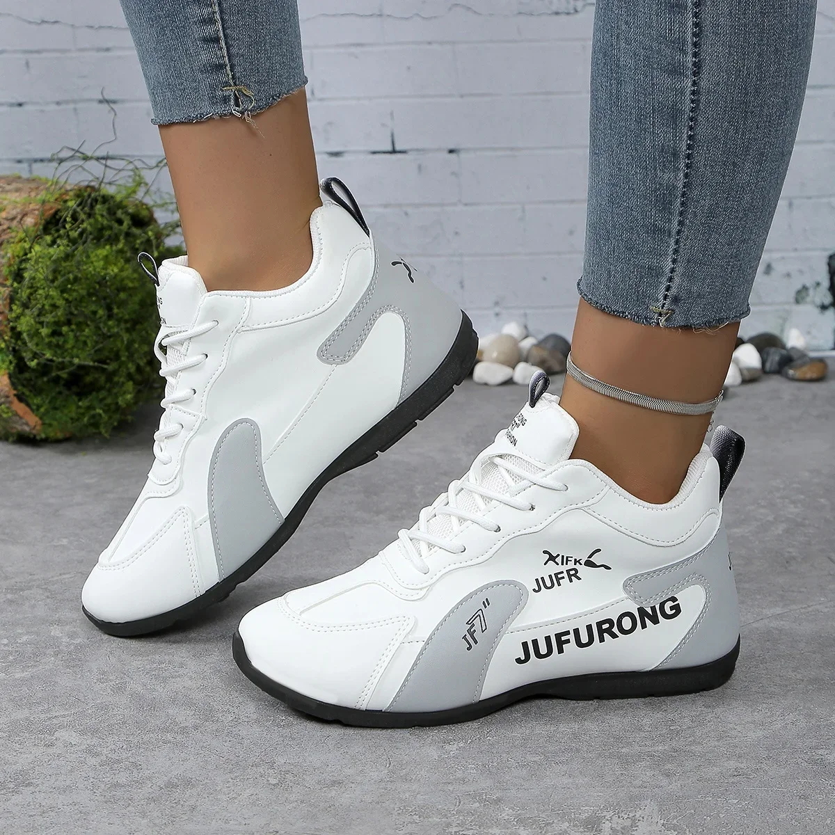 Vrouwen Sneakers Nieuwe Zomer Mode Ademende Sneakers Vrouw Mesh Veters Sportschoenen Voor Vrouwen Platform Wandelen Designer Schoenen