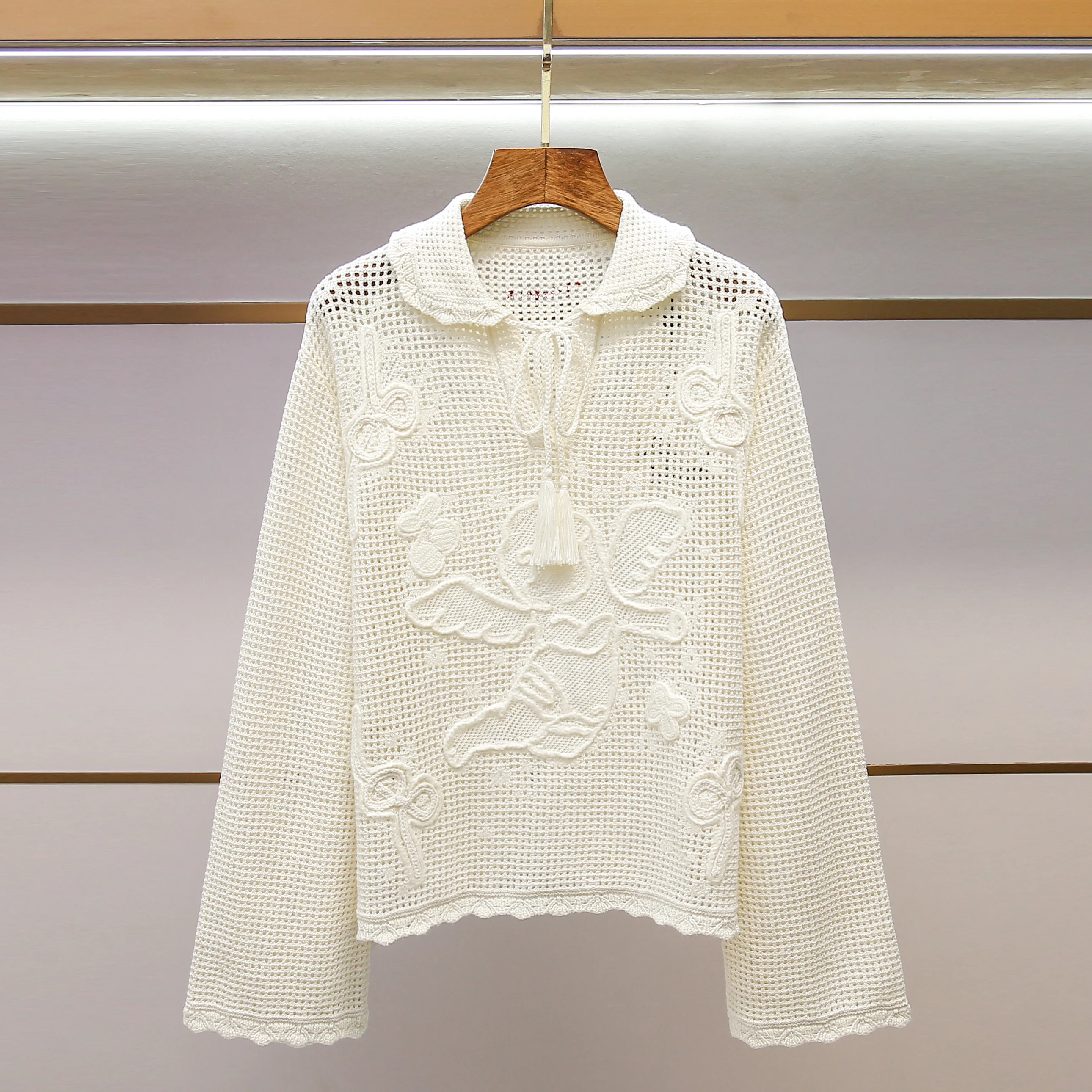 

Женский вязаный топ с вышивкой ангела и ажурными элементами, свободного кроя, премиум-класса, осенняя новинка, с воротником, длинными рукавами, цветной