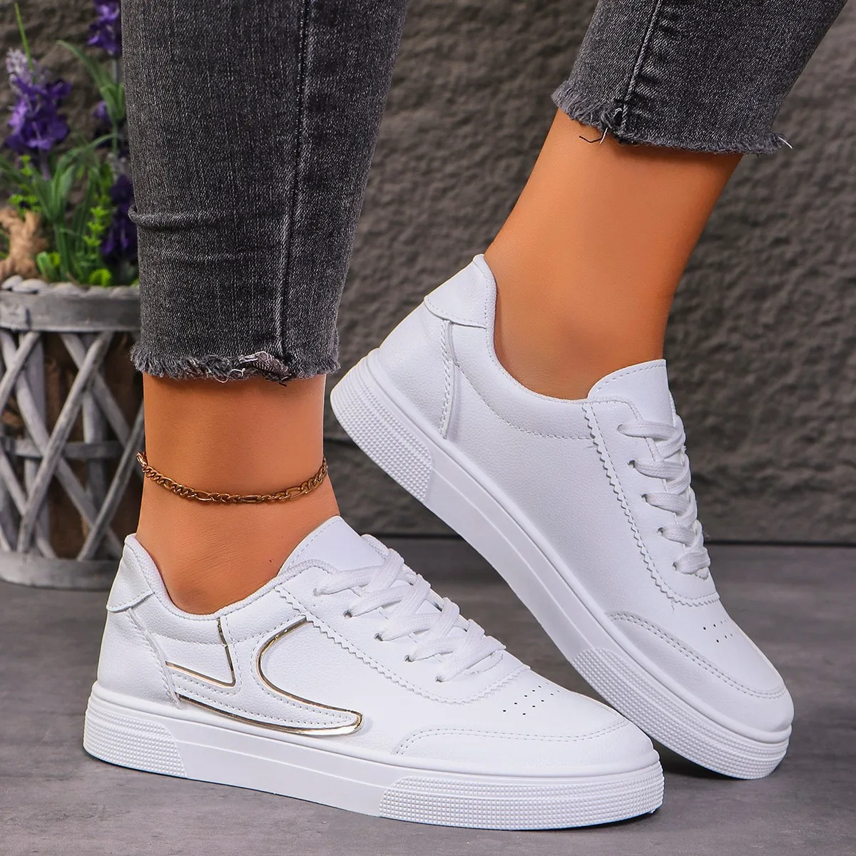 Desginer Women Sneakers Breathable Students Casual Sports Shoes Girl Flat Leather Pu Fashion Shoes Woman Vulcanize Shoes 35-42