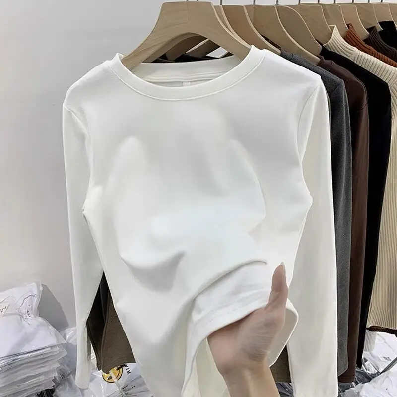 قميص نسائي بياقة مستديرة لشتاء ، مبطن بالصوف، بأكمام طويلة، يشكل الجسم ويُنحفه، بلون واحد، ملابس داخلية