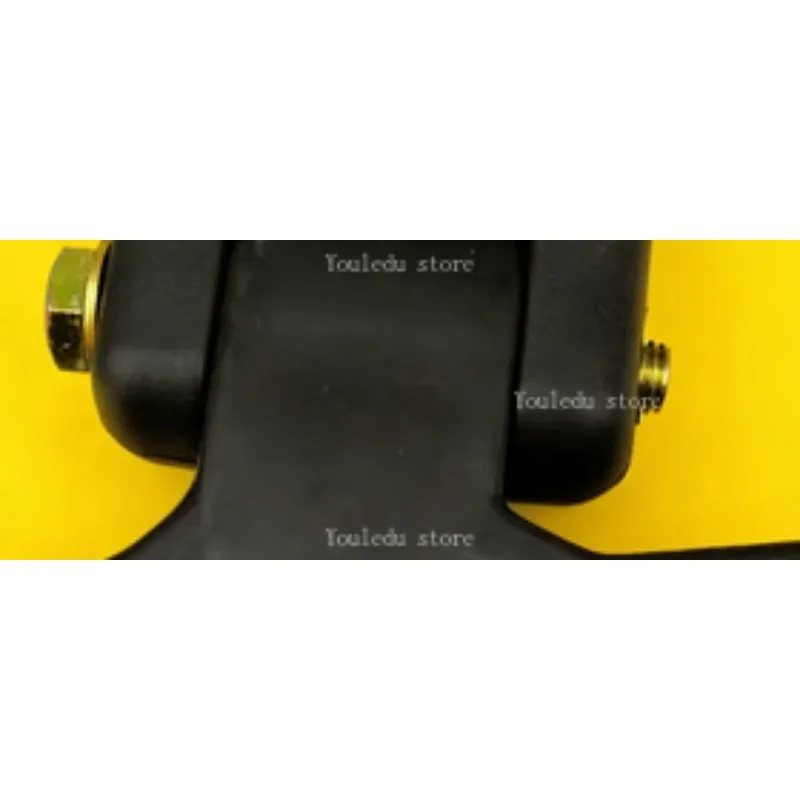 

Подходит для деталей трактора 704 1104. National III. Левое и правое зеркало заднего вида в сборе.