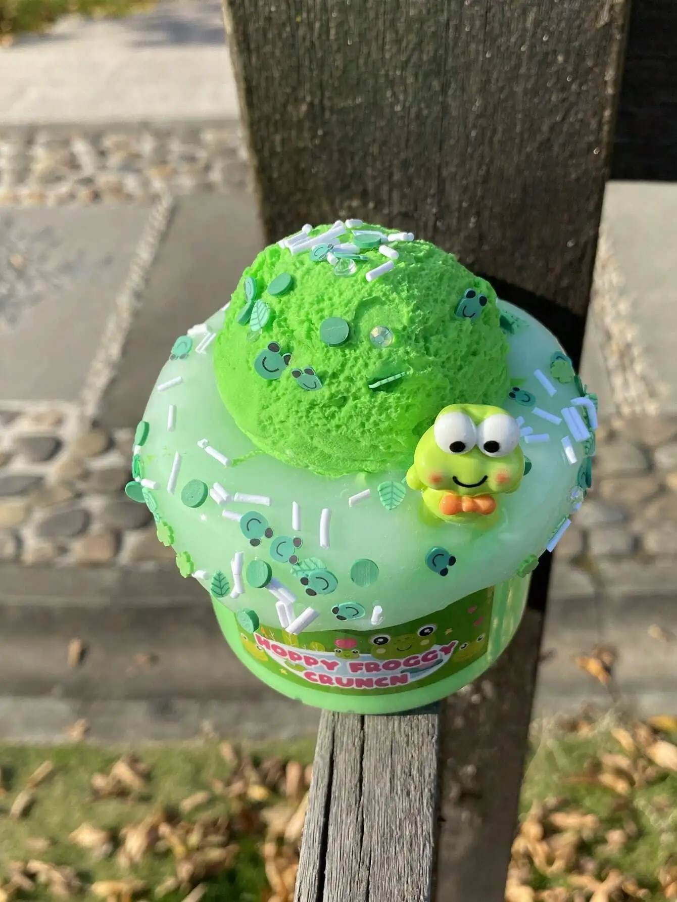 ชุดทำสไลม์รูปกบไอศกรีม 1 ชุด ขนาด 270 มล. ประกอบด้วยแม่พิมพ์ไอศกรีม วัสดุทำดินปั้น DIY เพื่อความสนุกสนาน บรรจุภัณฑ์ปิดผนึกสำหรับใช้ซ้ำได้ ช่วยผ่อนคลาย