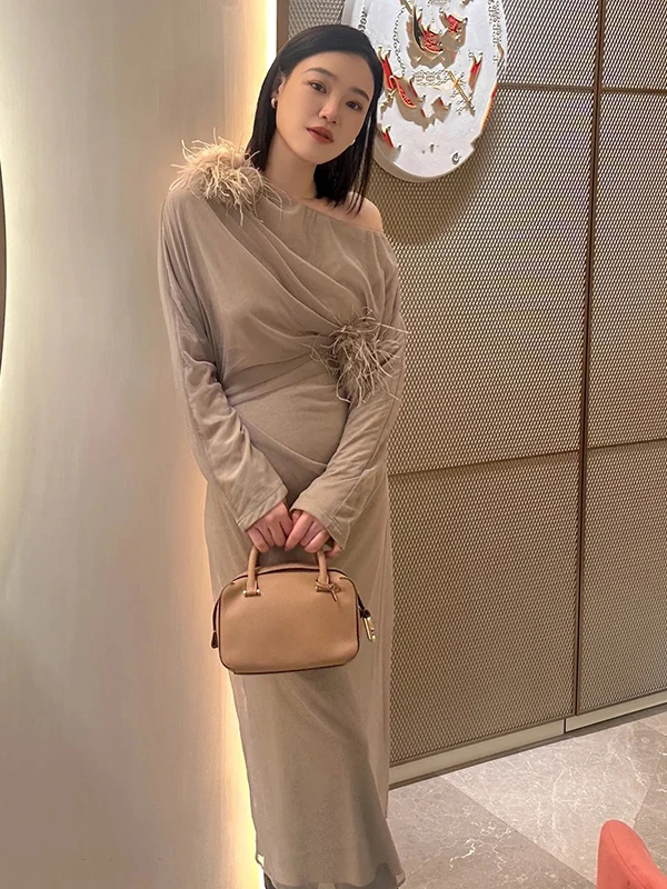 

Вечернее платье Ele Lady: длинное, облегающее, с асимметричным воротником, винтажное, больших размеров