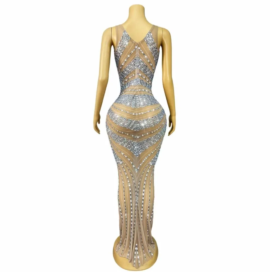 럭셔리 섹시 이브닝 반짝이는 실버 라인스톤 누드 메쉬 드레스 여성 칵테일 생일 파티 가운 레드 카펫 의상