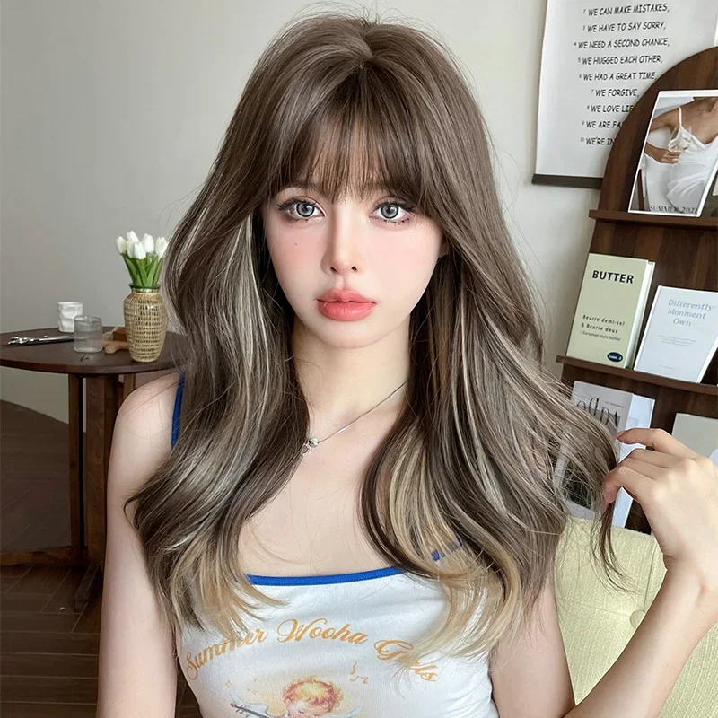 

Woman wigs Long wavy Layered creamy-white Highlight Wig with Bangs Cosplay Daily Use Natural Hair Heat Resistant Wig for Women