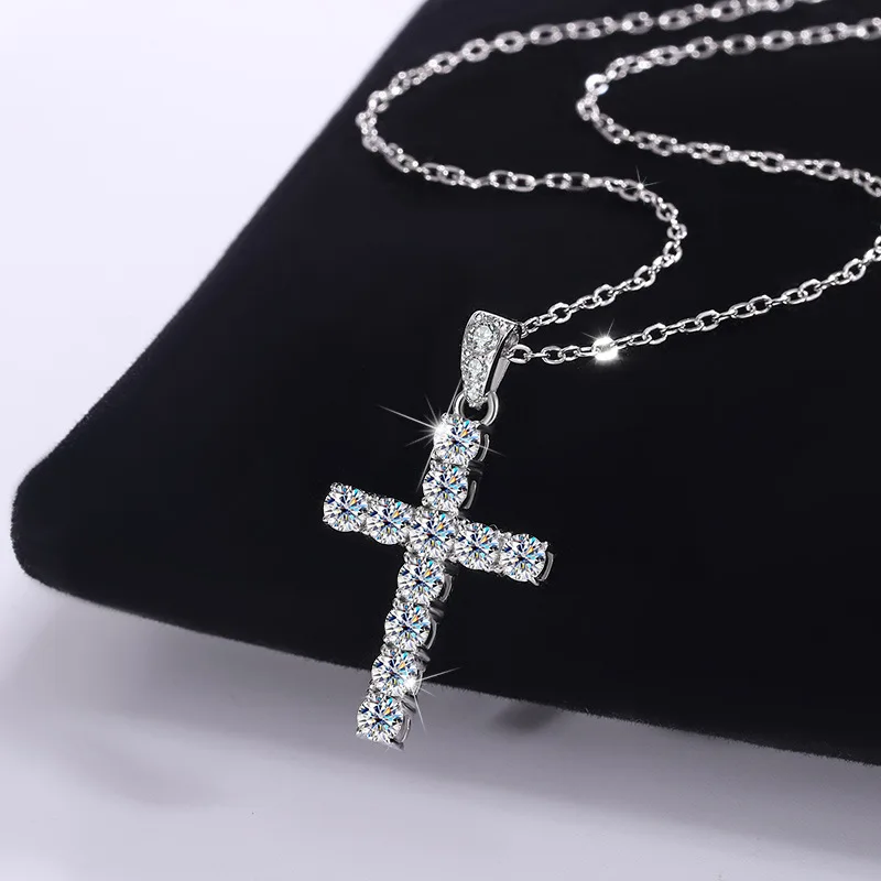 S925 sterling silver fashion moissanite cross necklace ladies temperament light luxury clavicle chain Valentine's Day gift