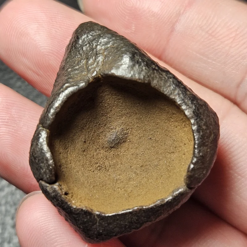 

Natural Gemstone Black Sky Stone Spiritual Meditation Healing Magic Spiritual Aura Home Decoration Gift