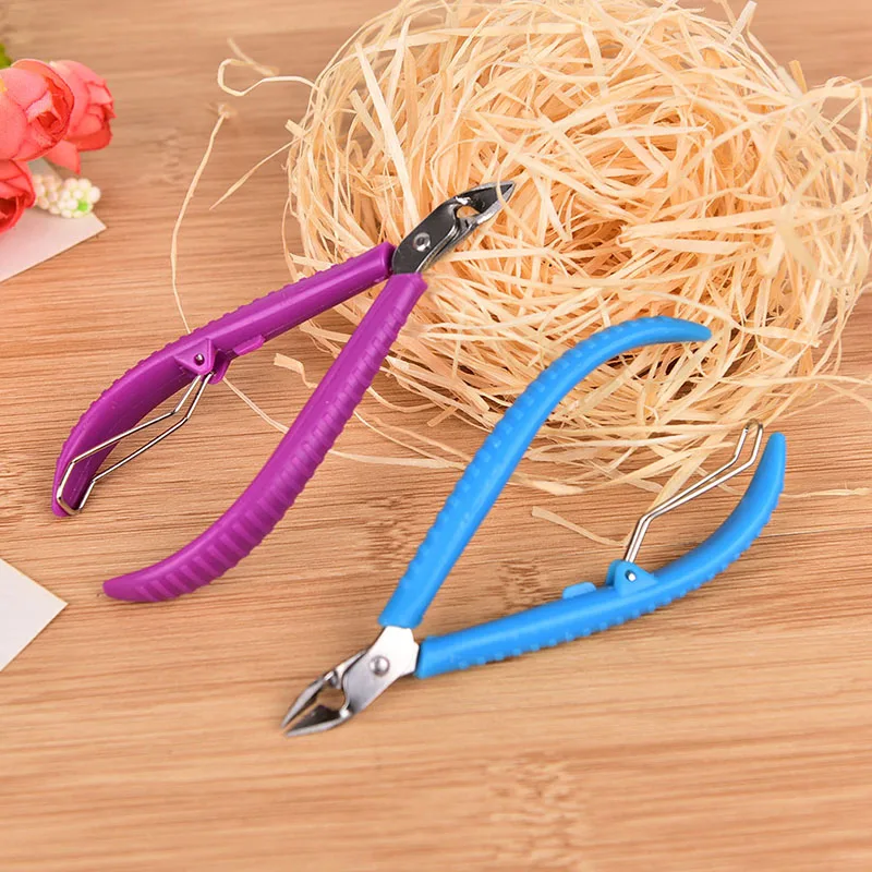 1PC Random Color New Useful Pro Nail Scissors Stainless Steel Cuticle Cutter Nippers Clipper Tool Home Portable Repair Hand Tool