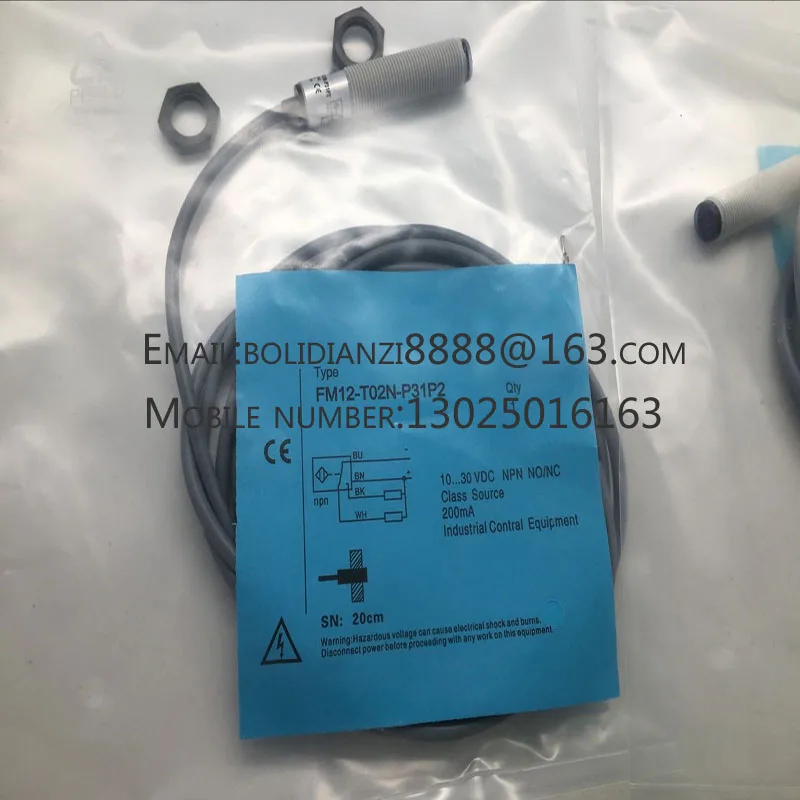 

New proximity switch sensor FM12-T02N-P31P2 FM12-T02P-P31P2 In stock