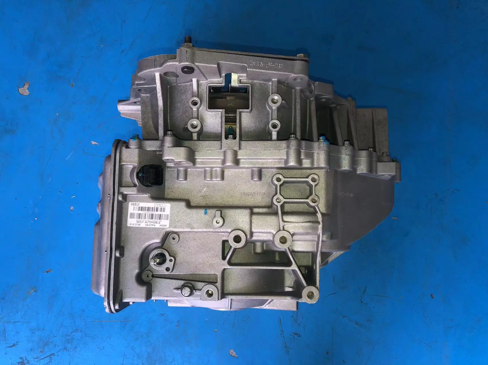 Refurbished good condition 3016007917 OE for Geely 2.0L 2.4L DSI575F6 M11 6-speed manual automatic transmission gearbox