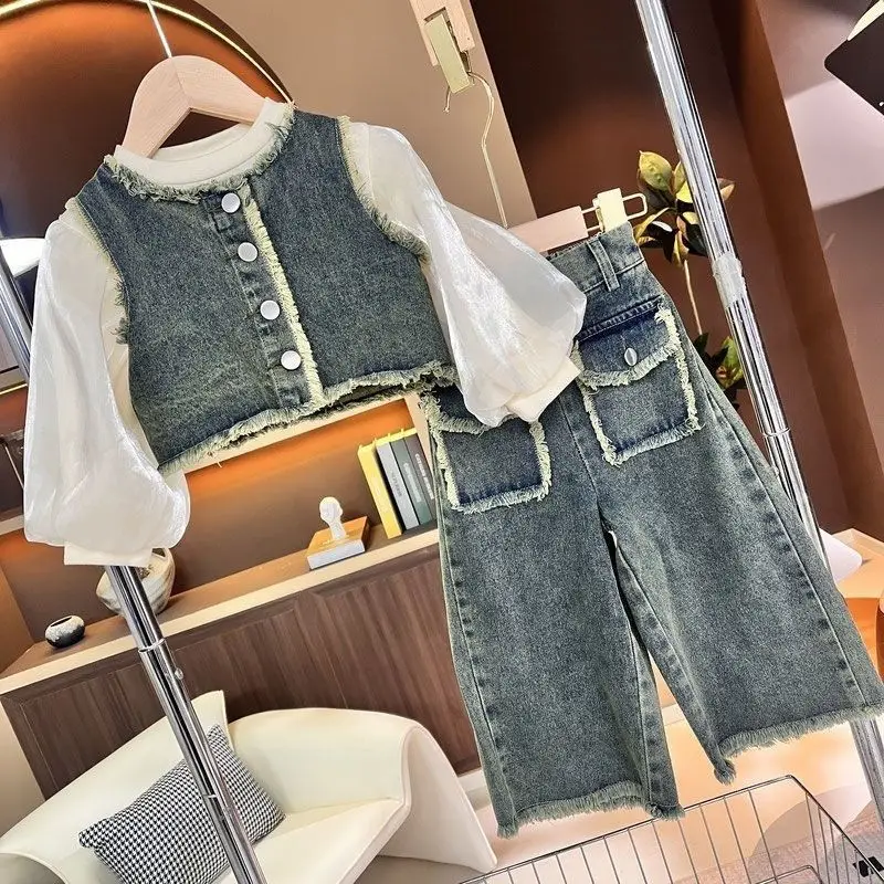 

Baby Girl Outfit Set Baby Girl Clothes Children's Clothing Sets Puffed Sleeve Base Shirt + Jeans Vest + Wide Leg Pants 3pcs Sets