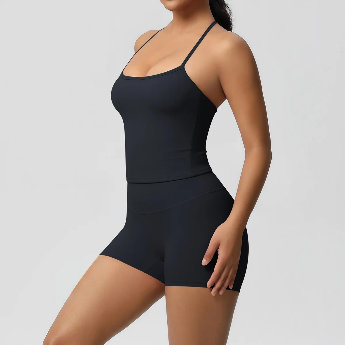 ロングラインストラップトップセット ヨガ ジムセット シームレスバックレス スポーツブラトップ タンクトップ ヒップリフトレギンス ジムショーツセット スポーツセット