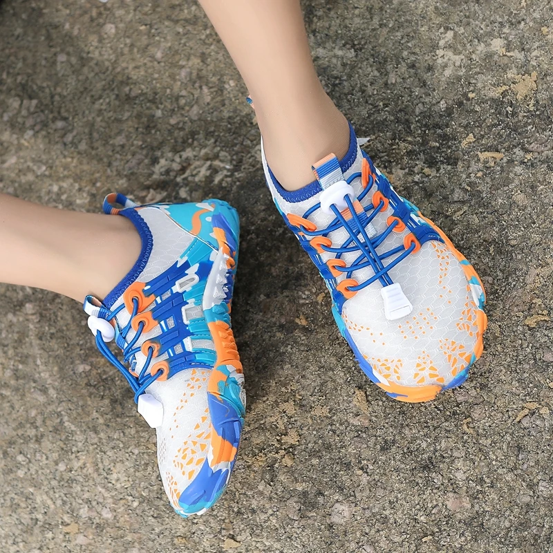 Kids Quick-Drying Water Shoes Anti Slip Wear-Resistant Cushioning Prevention Soft Breathable Sneakers Kids Barefoot Shoes ﻿