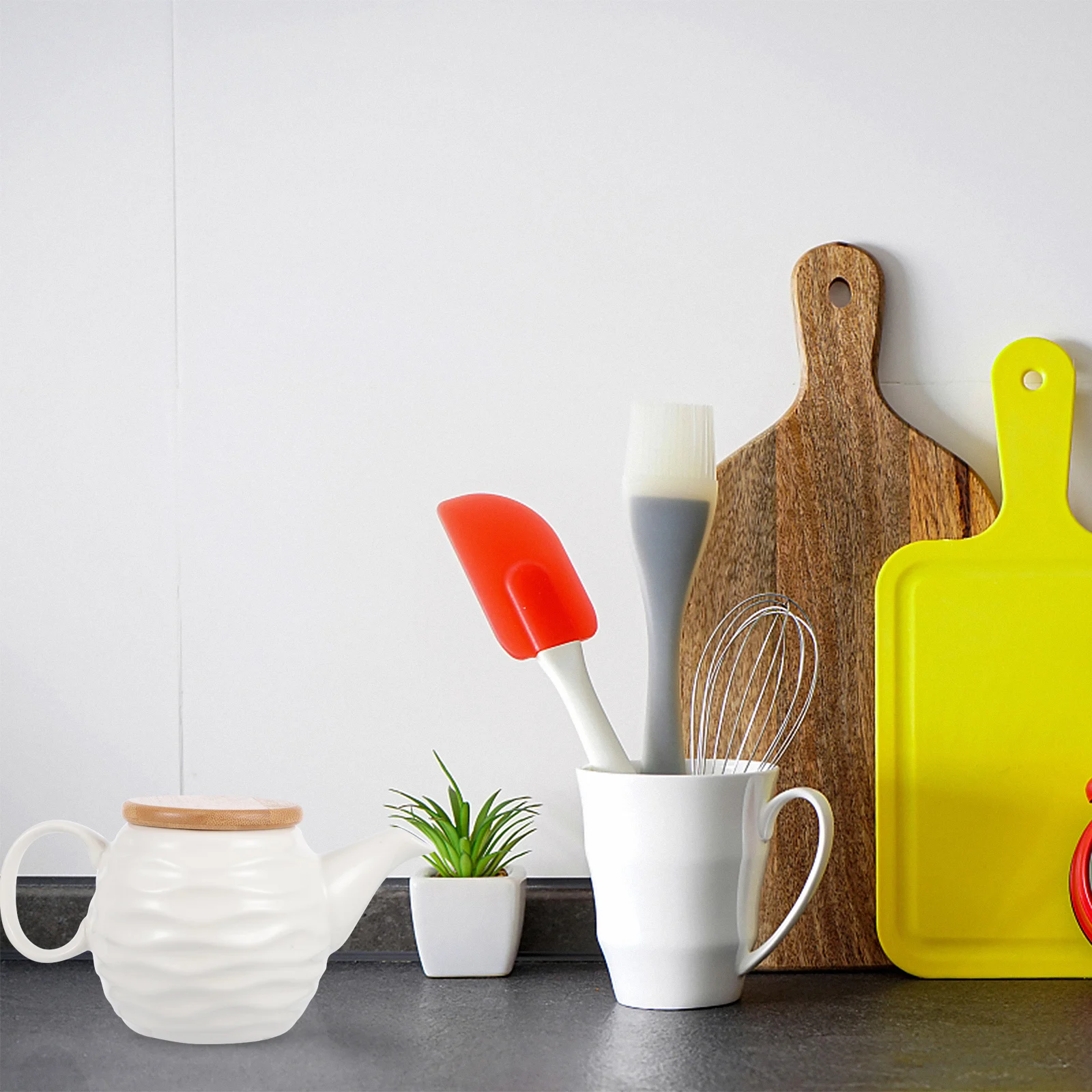 

Ceramic Sauce Pot Bamboo Lid Kitchen Vinegar Cruet Healthy Multi purpose Oil Pot Storage Container Seasoning Dispenser