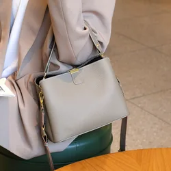 Genuine Leather Women's Bags Fashion Commuter Handbag Large Capacity Solid Versatile Crossbody Bag Luxury Cowhide Shoulder Bag