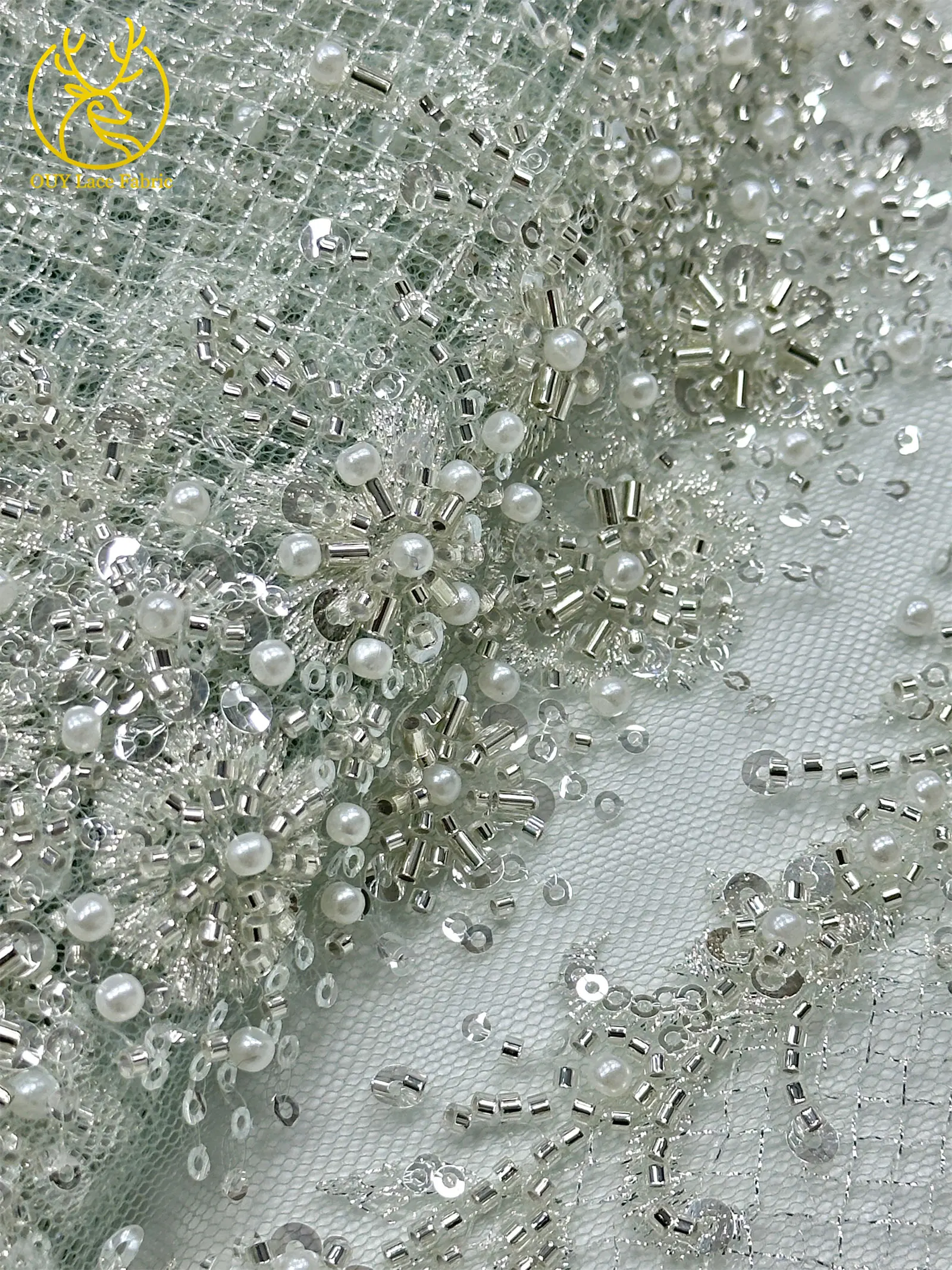 Modischer nigerianischer Brautkleidstoff mit Perlen und Spitze, 2026 neues Design, französische Netzspitze, afrikanischer Pailletten-Spitzenstoff für Hochzeitskleider zum Nähen – Detail 25