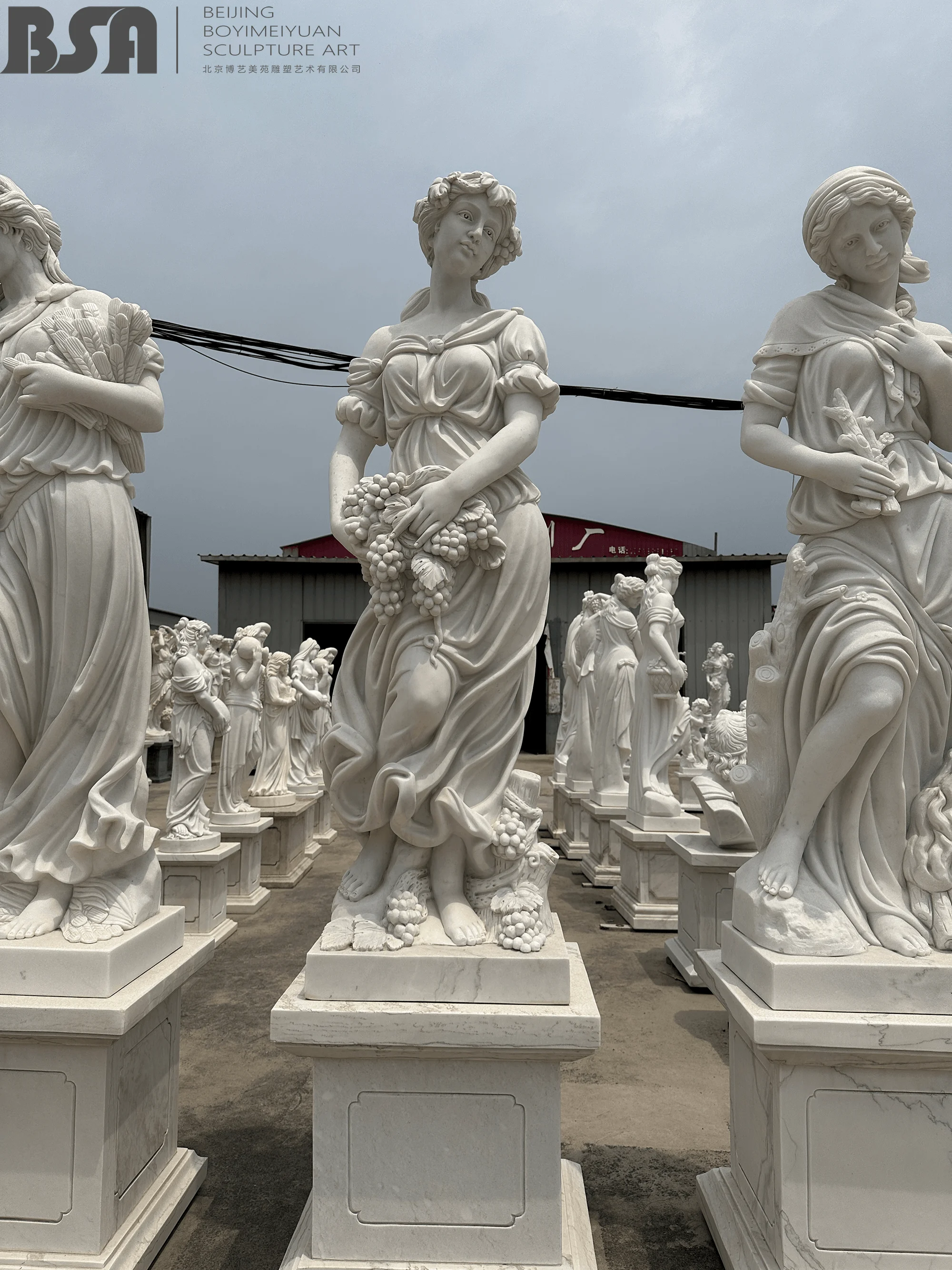 Hand Carved Ready Made Garden Statues Sculptures Outdoor of Park Garden Decor