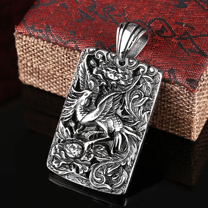 

High - end Titanium Steel Men’s Pendant - Relief Mythical Bird Pattern, Trendy and Stylish Choice