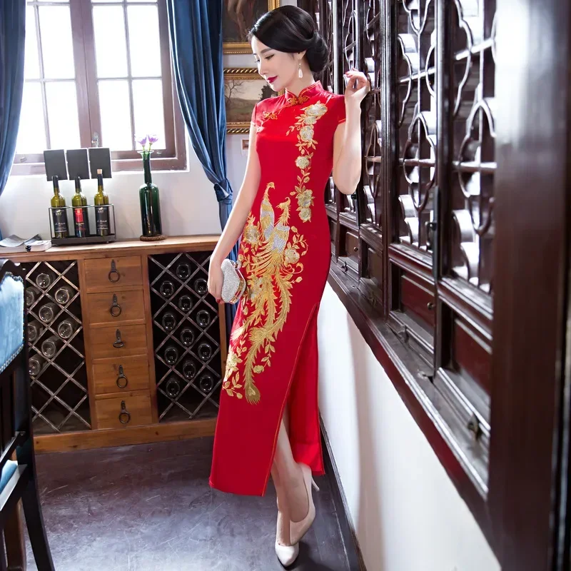 

Spring And Autumn Vintage Cheongsam Long Damask Bridal Dress Large Phoenix Embroidered Traditional Chinese Women Long Dresses