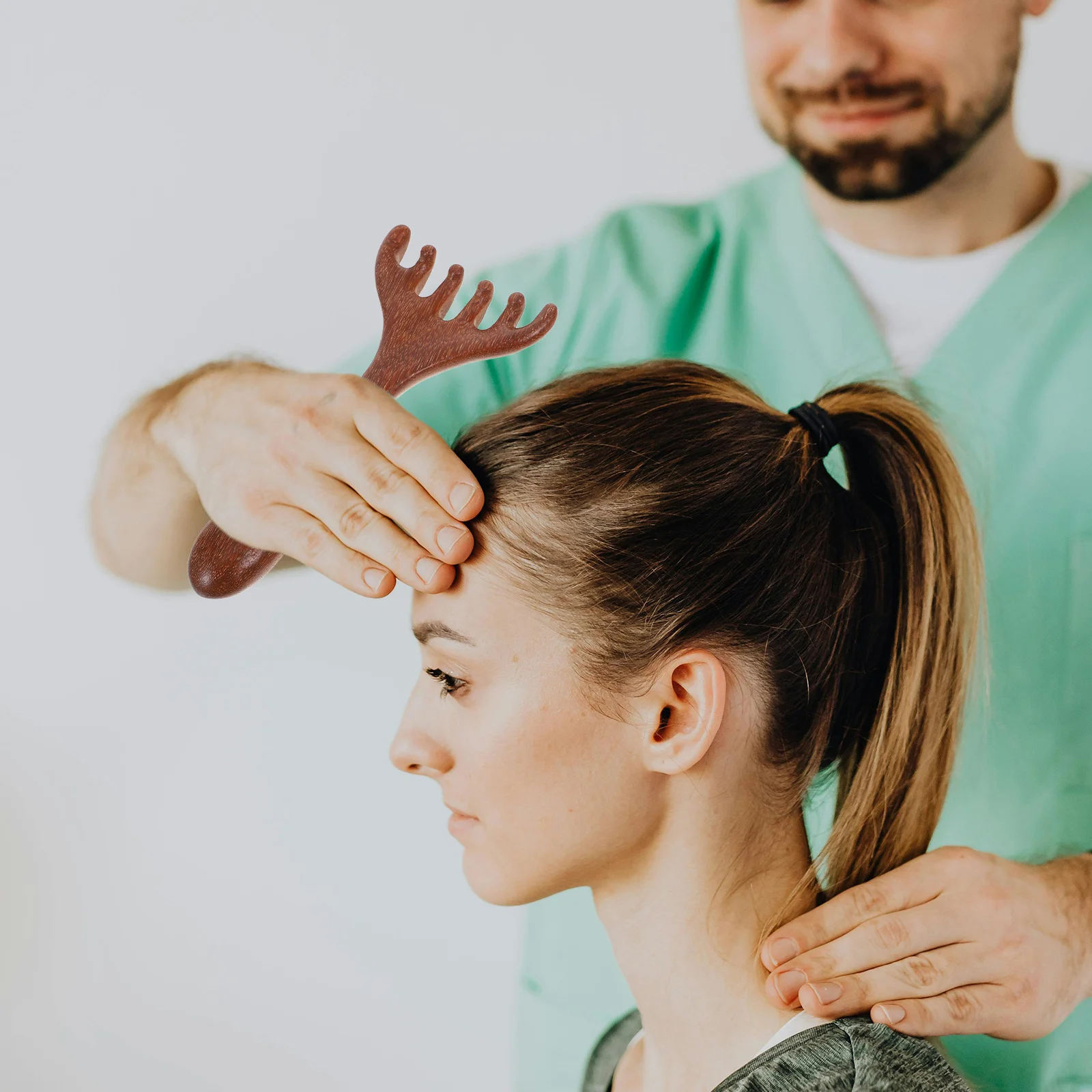 2 قطعة مشط خشبي المحمولة غوا شا أداة للشعر فروة الرأس الوجه فروة الرأس محفز الرقبة الوجه كشط مدلك الإغاثة #2