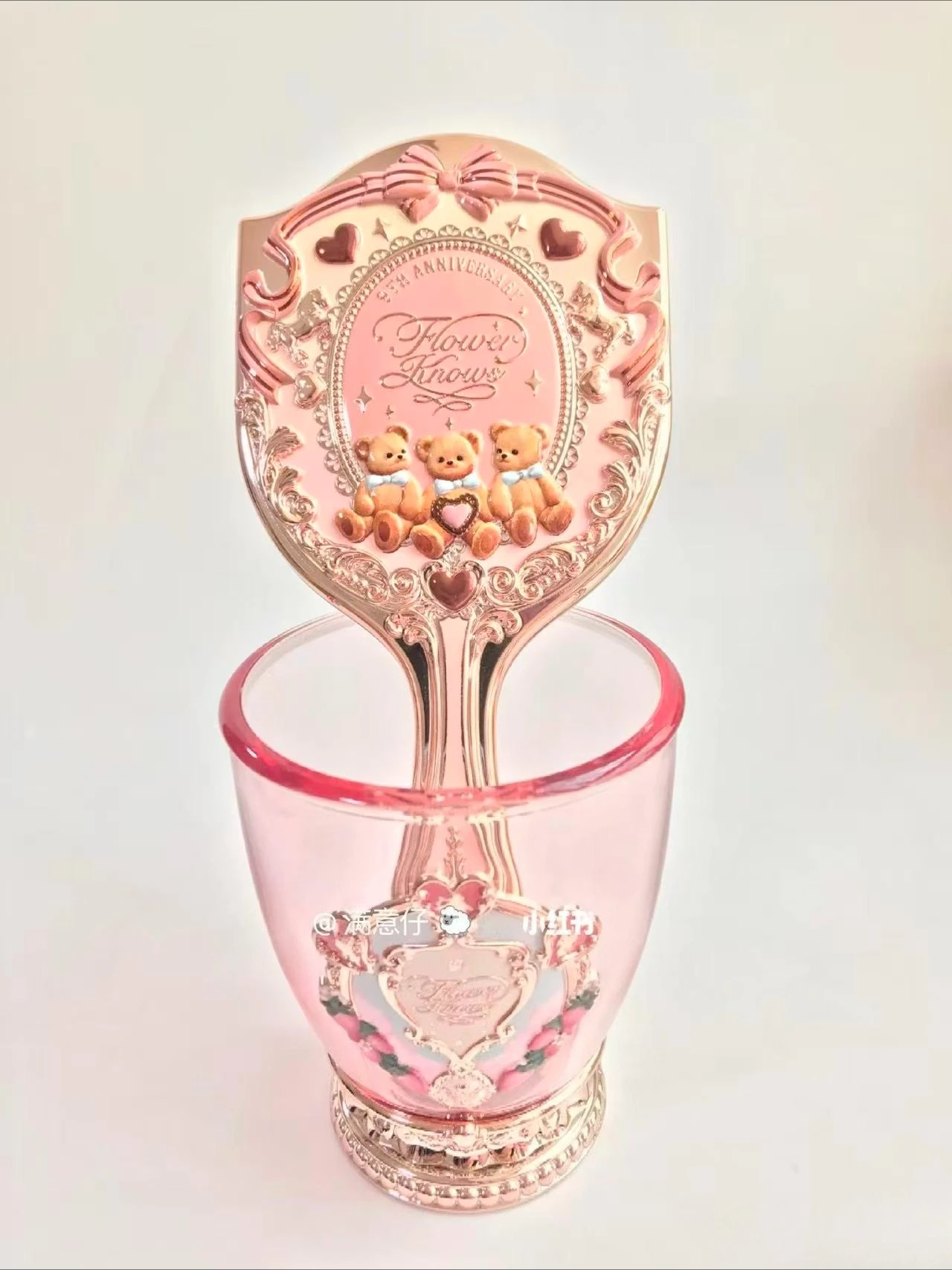 

9-летие Цветок знает подарок на день рождения Ведро для макияжа Кисть Расческа на воздушной подушке