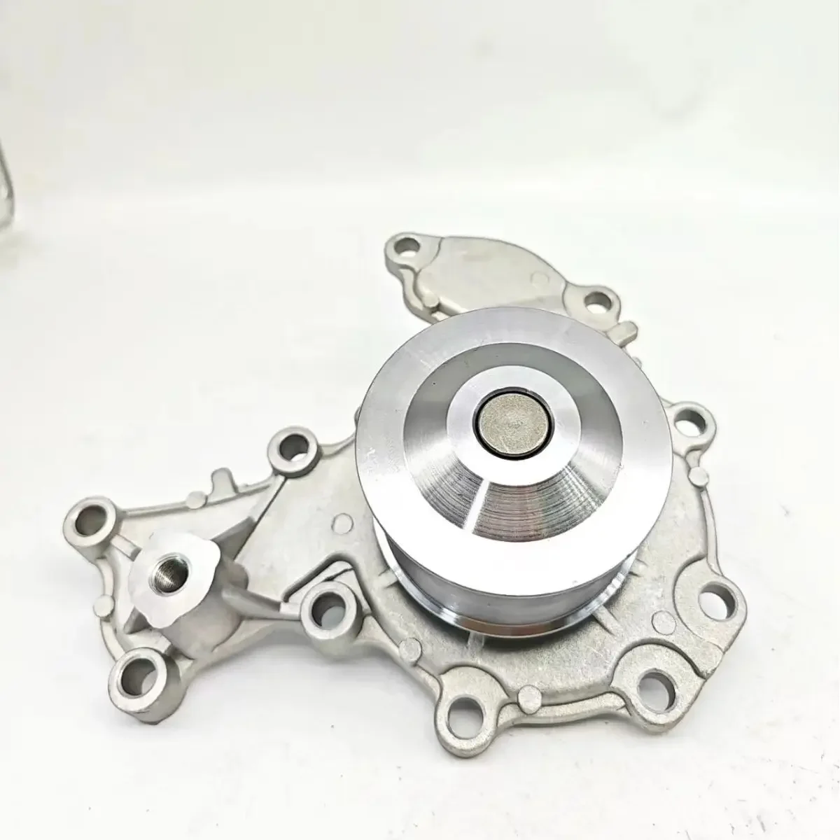 

8971675540 97167554 8.97167.554.0 Mazda water pump Engine water pump
